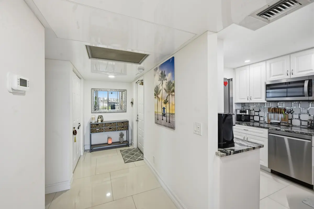 05_ra1_3889 at 4015 W Palm Aire Drive 1001, Pompano Beach