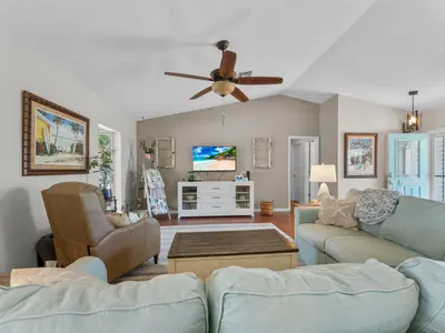 698 Fischer Drive, Sebastian – sold