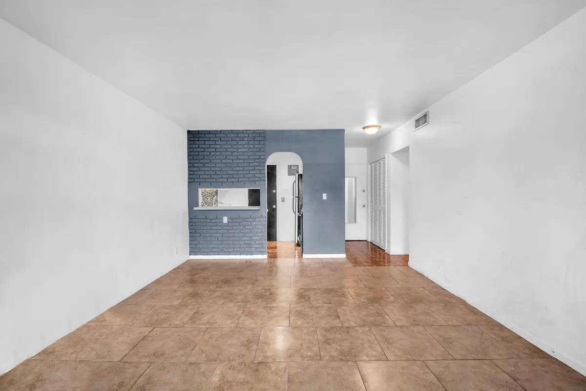 9-web-or-mls-DSC09712 at 1851 NE 62nd Street 608, Fort Lauderdale