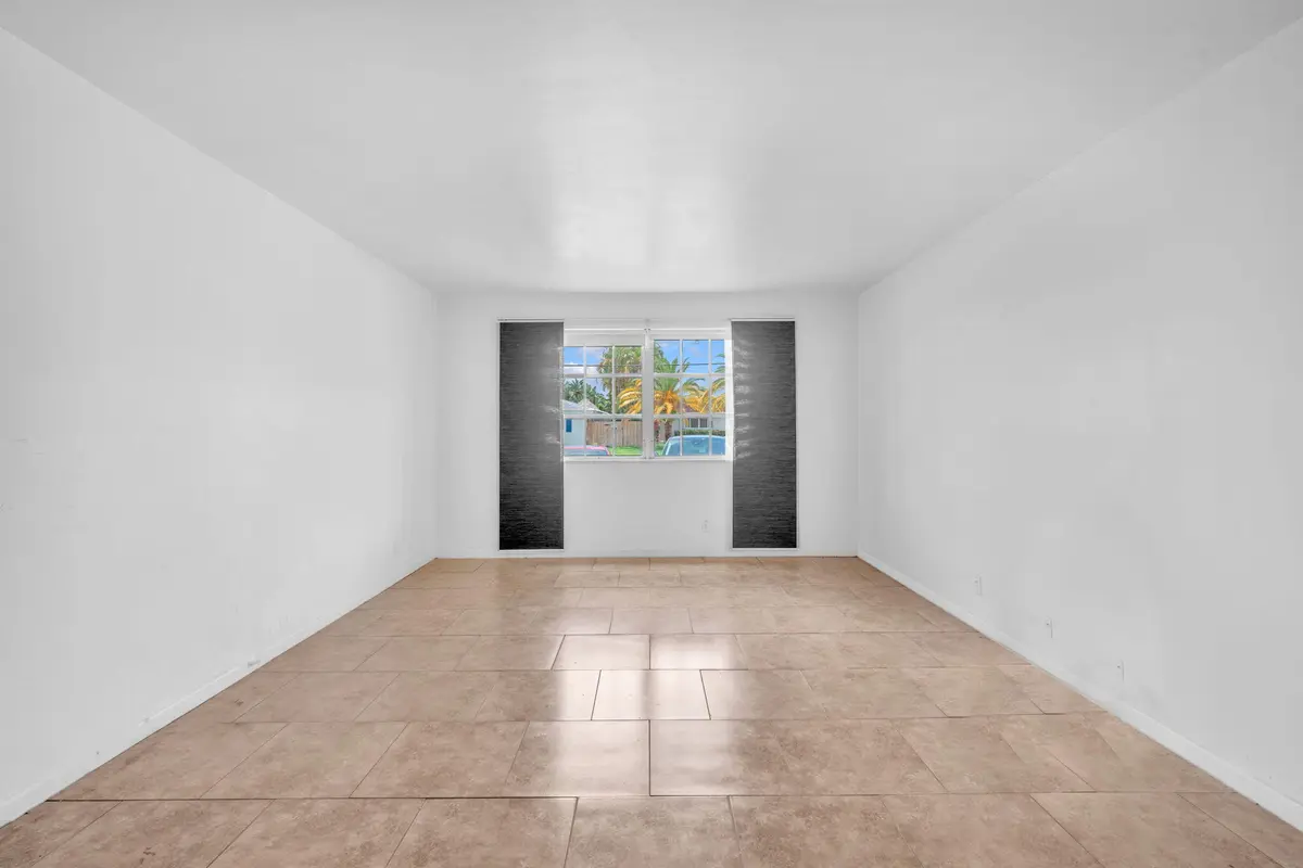 6-web-or-mls-DSC09701 at 1851 NE 62nd Street 608, Fort Lauderdale