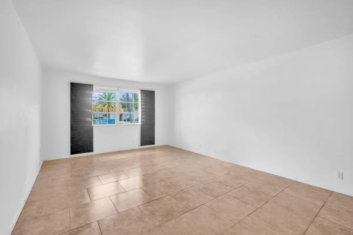 5-web-or-mls-DSC09696 at 1851 NE 62nd Street 608, Fort Lauderdale