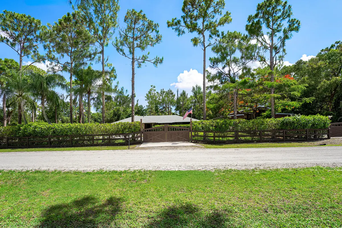 003-1353059thCourtNorth-WestPalmBeach-FL at 13530 59th Court, West Palm Beach
