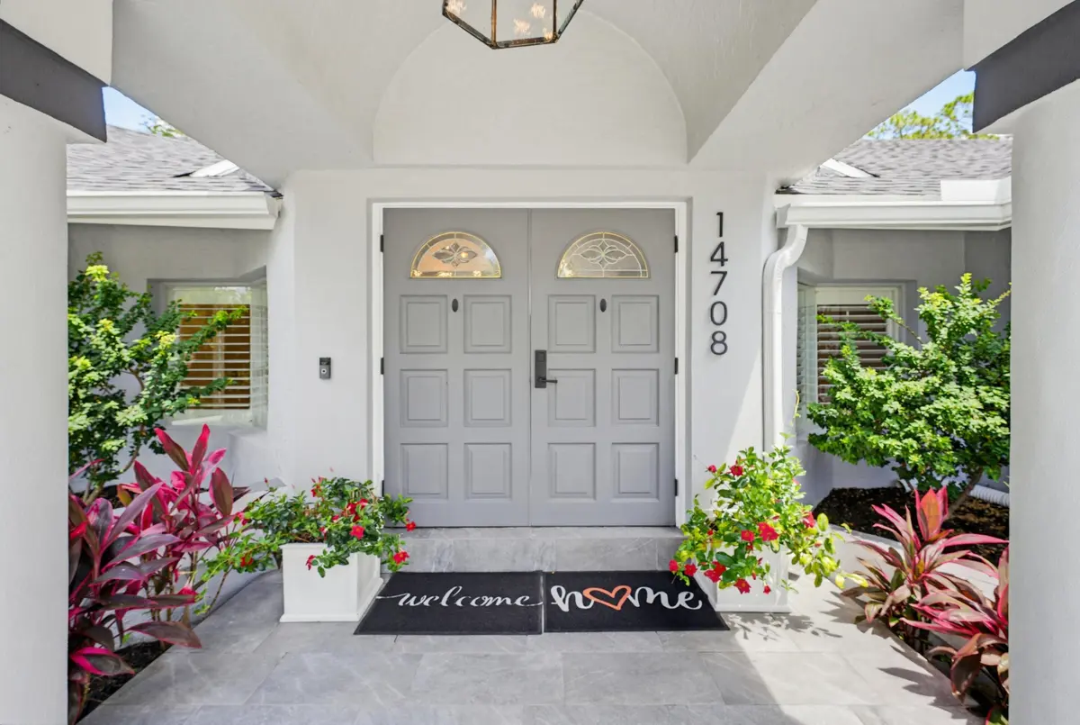 Front Entry at 14708 Stirrup Lane, Wellington