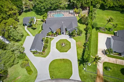 14708 Stirrup Lane, Wellington – sold