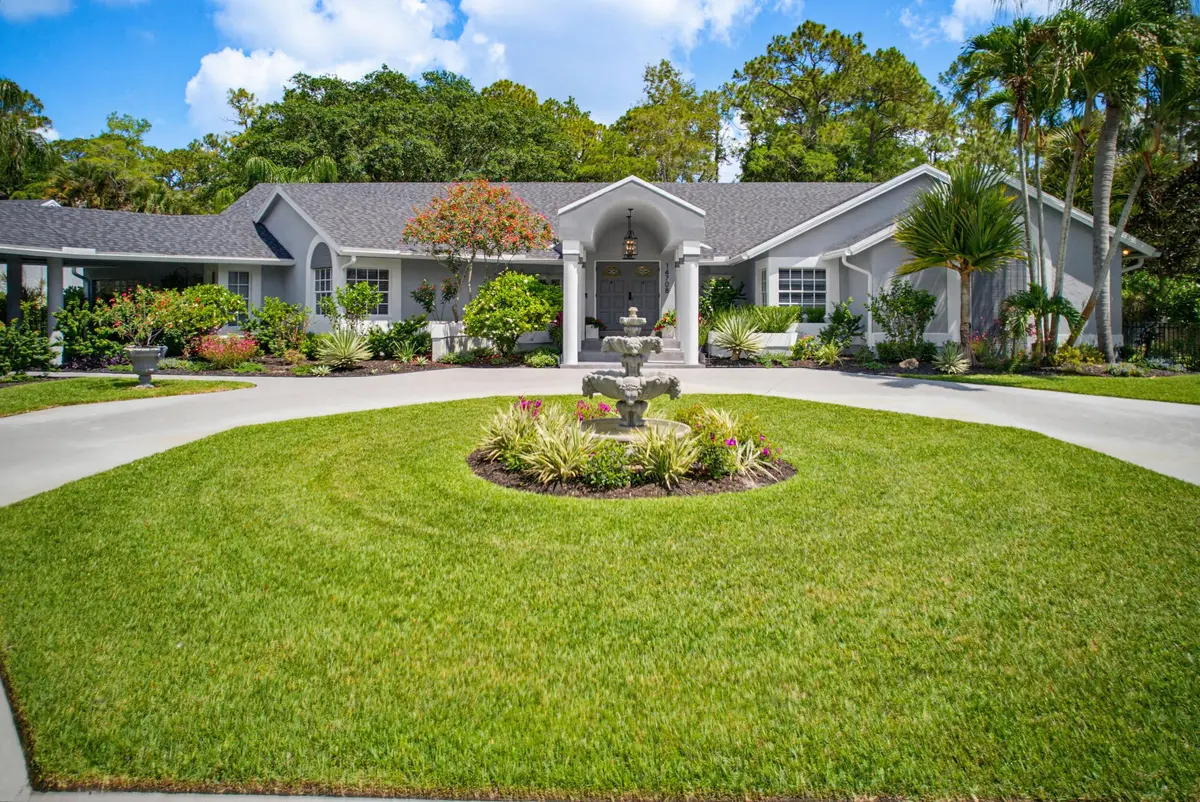 Front View at 14708 Stirrup Lane, Wellington
