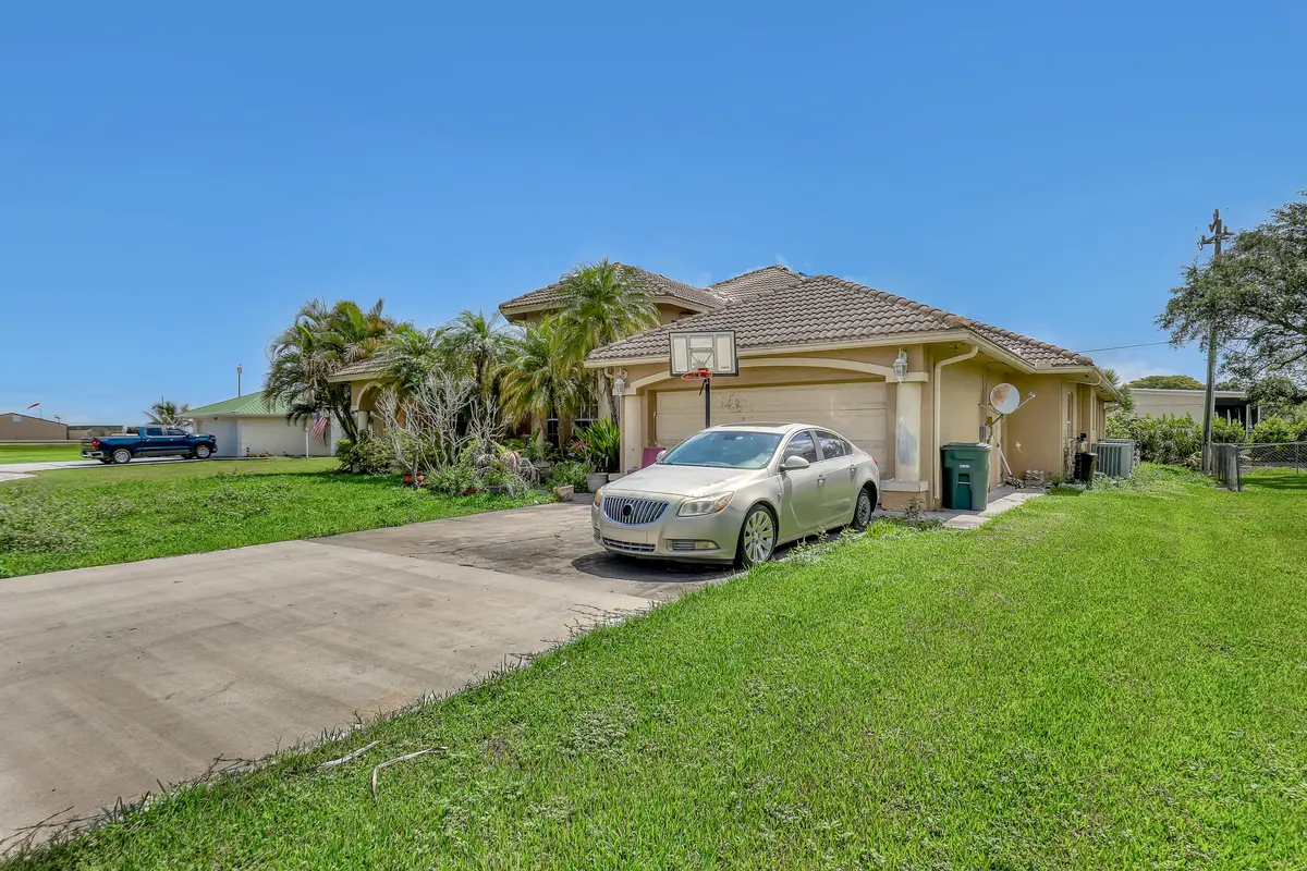 1015 NE 3rd (1) at 1015 NE 3rd Street, Belle Glade