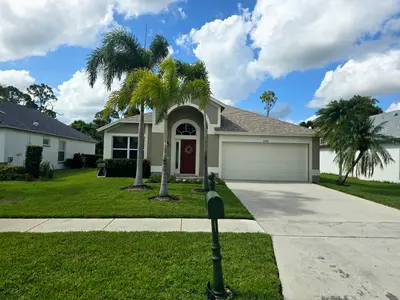 15181 Oak Chase Court, Wellington – sold