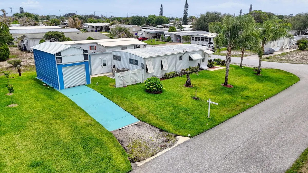 70-web-or-mls-DJI_20260519005459_0061_D- at 7102 SE Bluebird Circle, Hobe Sound