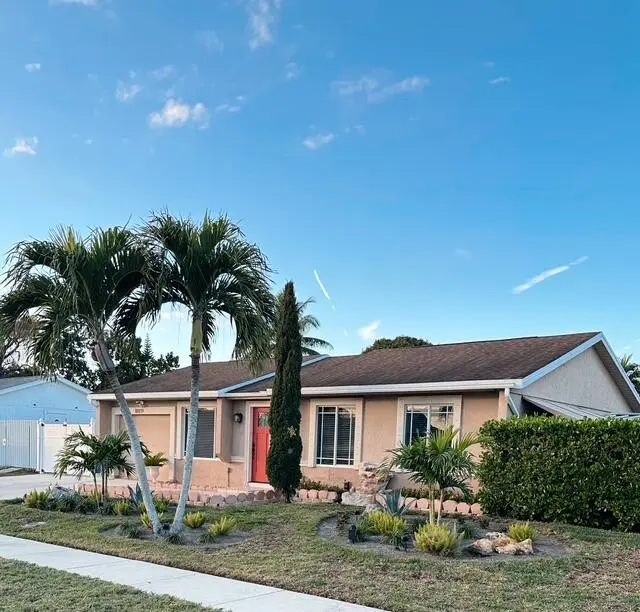2B1FD92F-D3D5-4304-BB95-2060A95B8D6F at 10079 Yeoman Lane, Royal Palm Beach