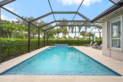 10755 La Strada, West Palm Beach – sold