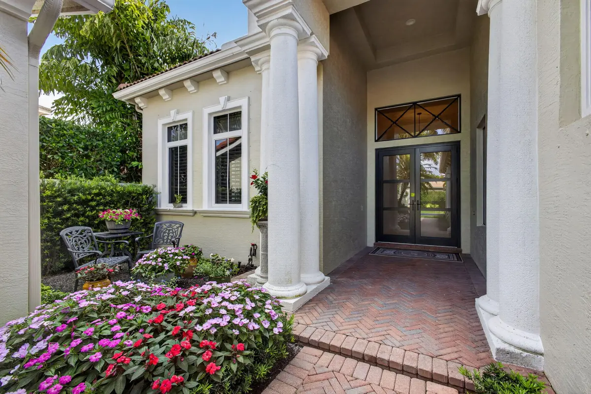19-web-or-mls-5D1A6069 at 160 Viera Drive, Palm Beach Gardens
