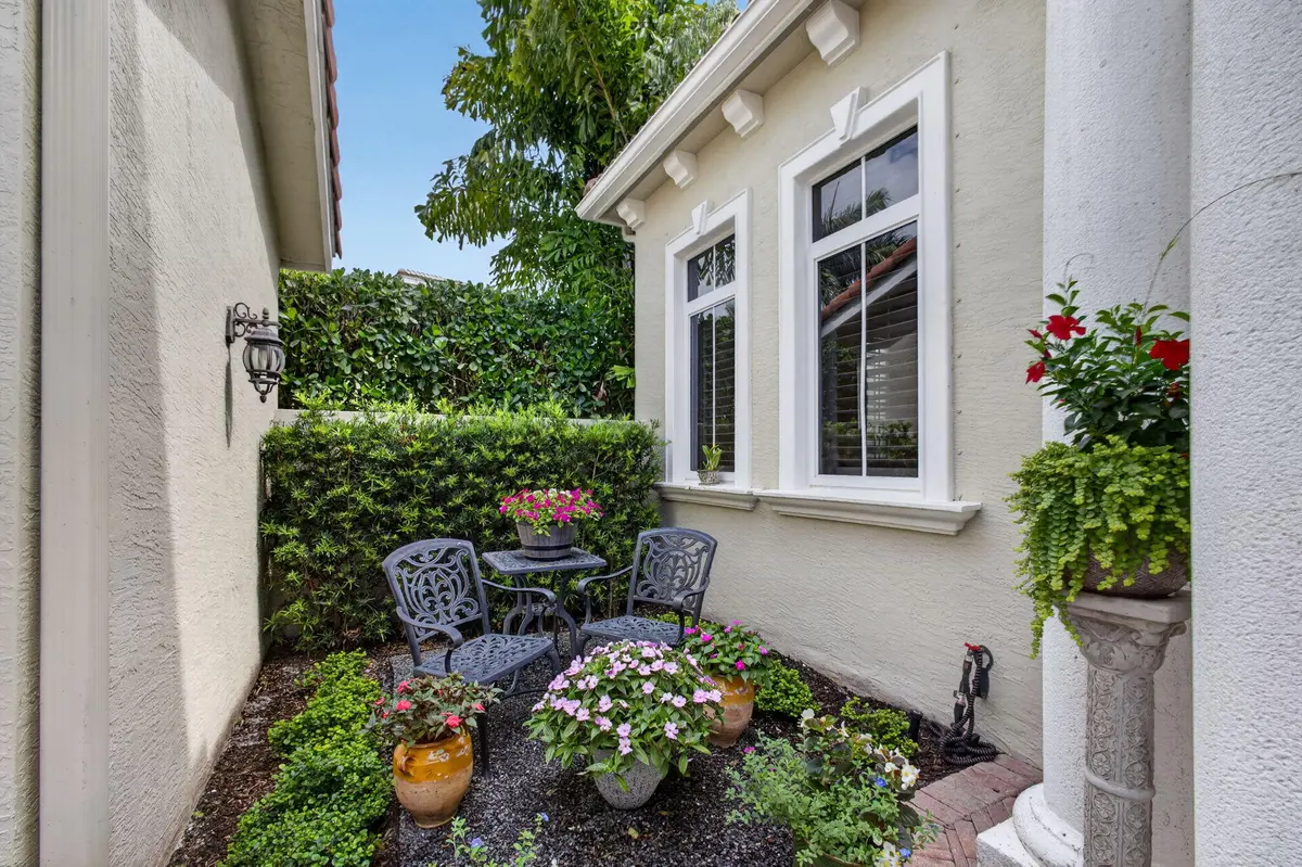 22-web-or-mls-5D1A6442 at 160 Viera Drive, Palm Beach Gardens