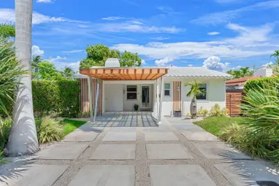 648 NE 17th Avenue, Fort Lauderdale – sold