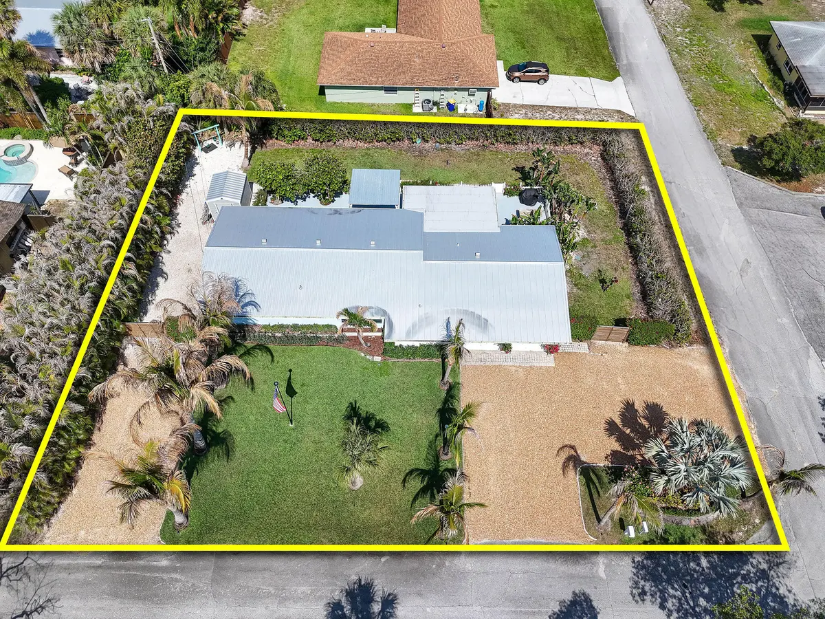 areal view front / top at 12890 SE Circle Drive, Hobe Sound