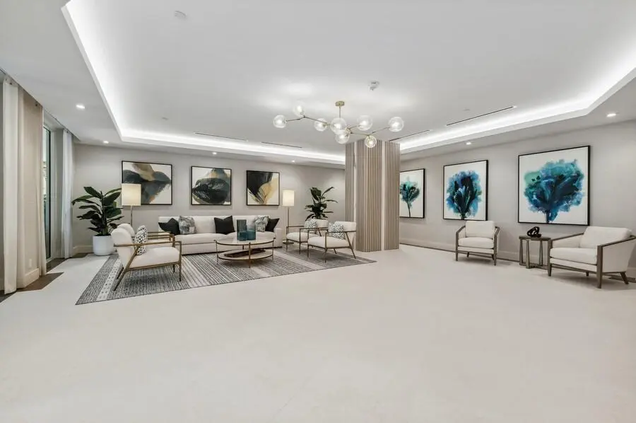 BarHarbourLobby at 86 Macfarlane Drive 8f, Delray Beach