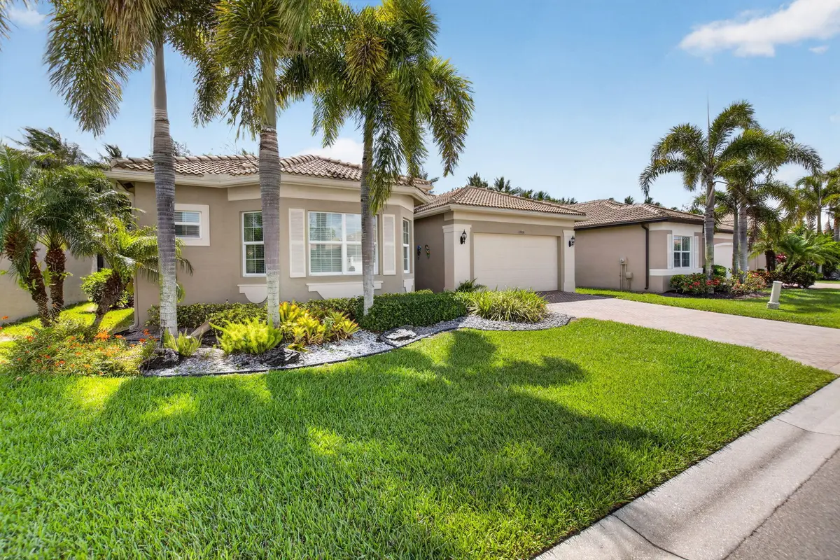 FRONT OF HOME at 11906 Catskill Commons Lane, Boynton Beach