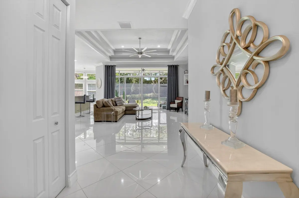FOYER at 11906 Catskill Commons Lane, Boynton Beach