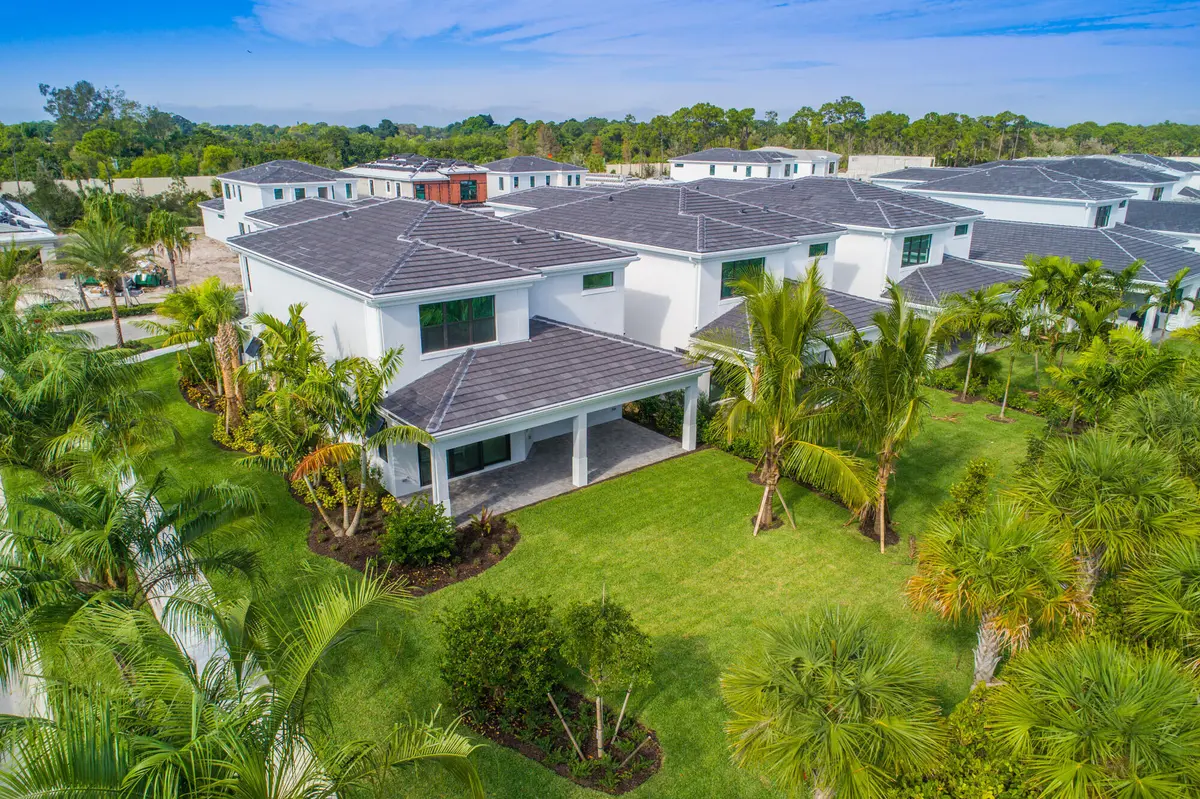 13487 Artisan Cir (8) at 13487 Artisan Circle, Palm Beach Gardens
