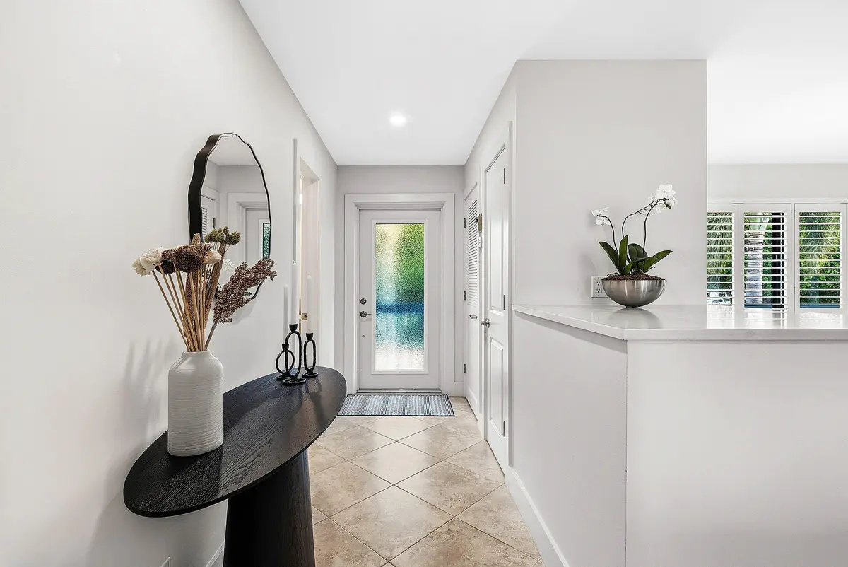 Entry at 4114 B Quail Ridge  Drive Osprey, Boynton Beach