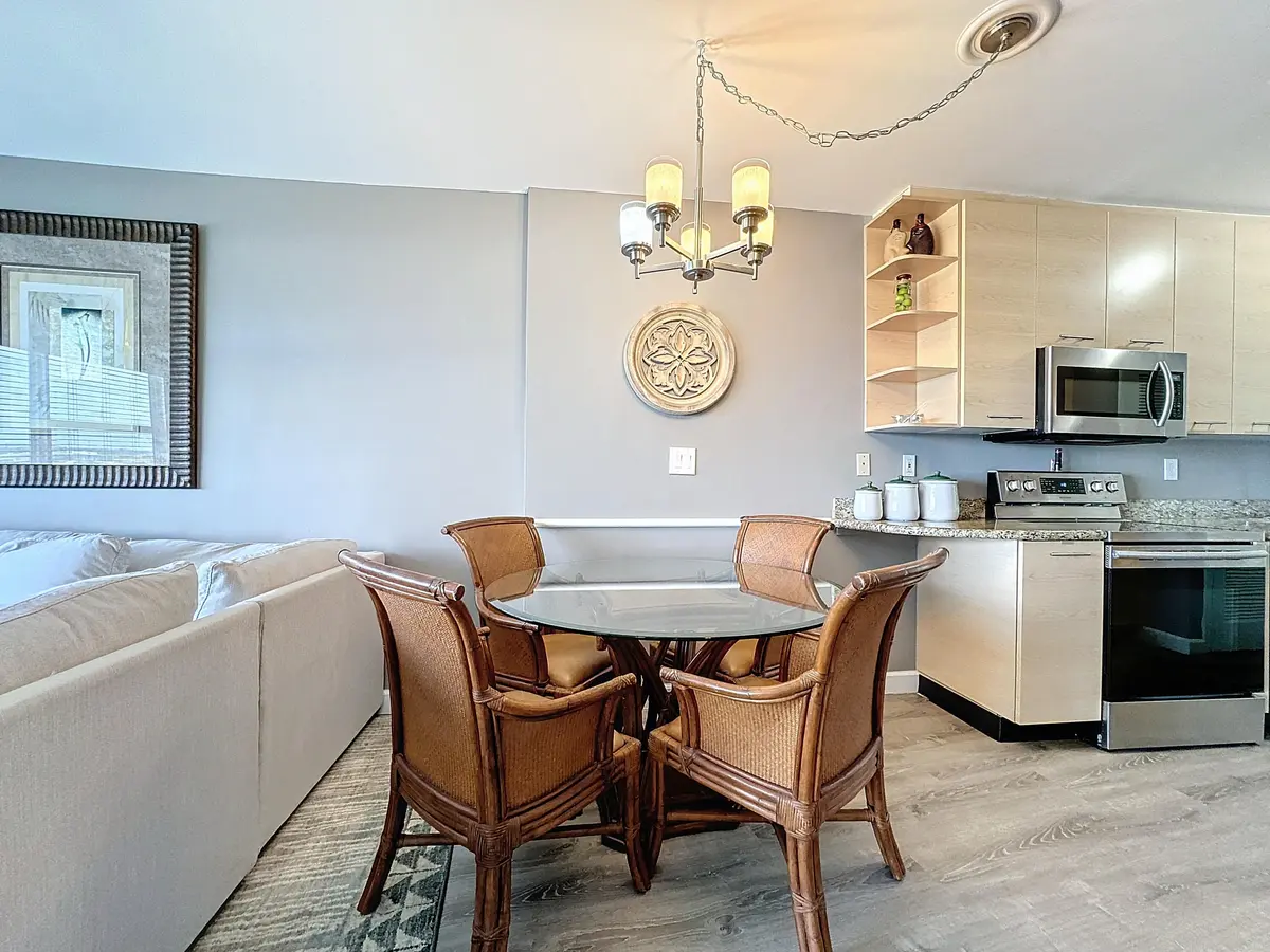 a3250LeCercle707-1715018864_1715018991_1 at 3250 NE 28th Street 707, Fort Lauderdale