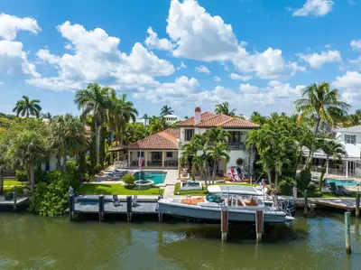 14 Harbor Drive, Lake Worth Beach – Single Family Residence for rent