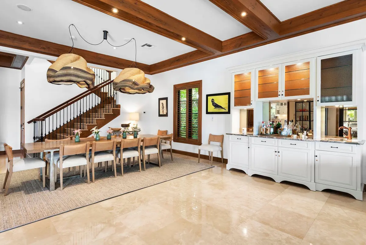 DR and bar at 14 Harbor Drive, Lake Worth Beach