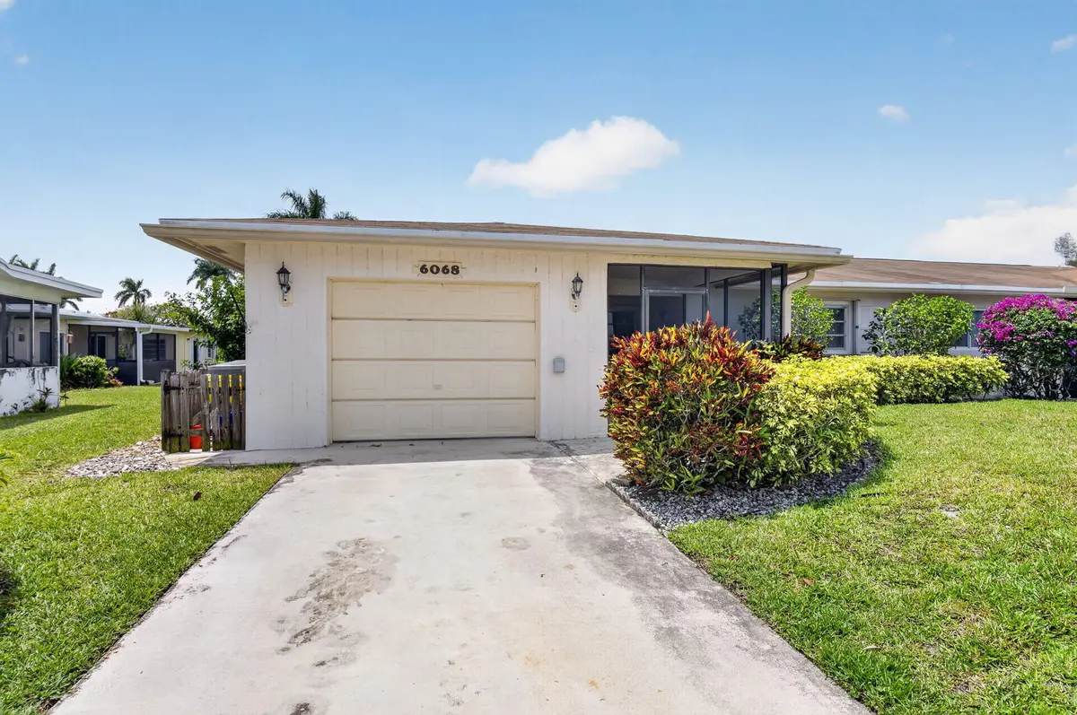 2-web-or-mls-DSC_0698 at 6068 Vía Diana, Delray Beach