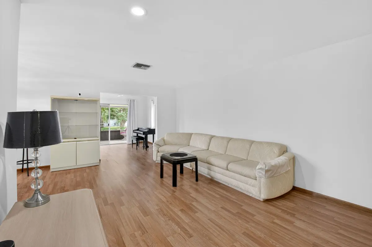 8-web-or-mls-DSC_0729 at 6068 Vía Diana, Delray Beach
