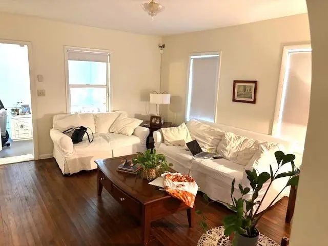 LR at 44 SW 5th Street, Dania Beach