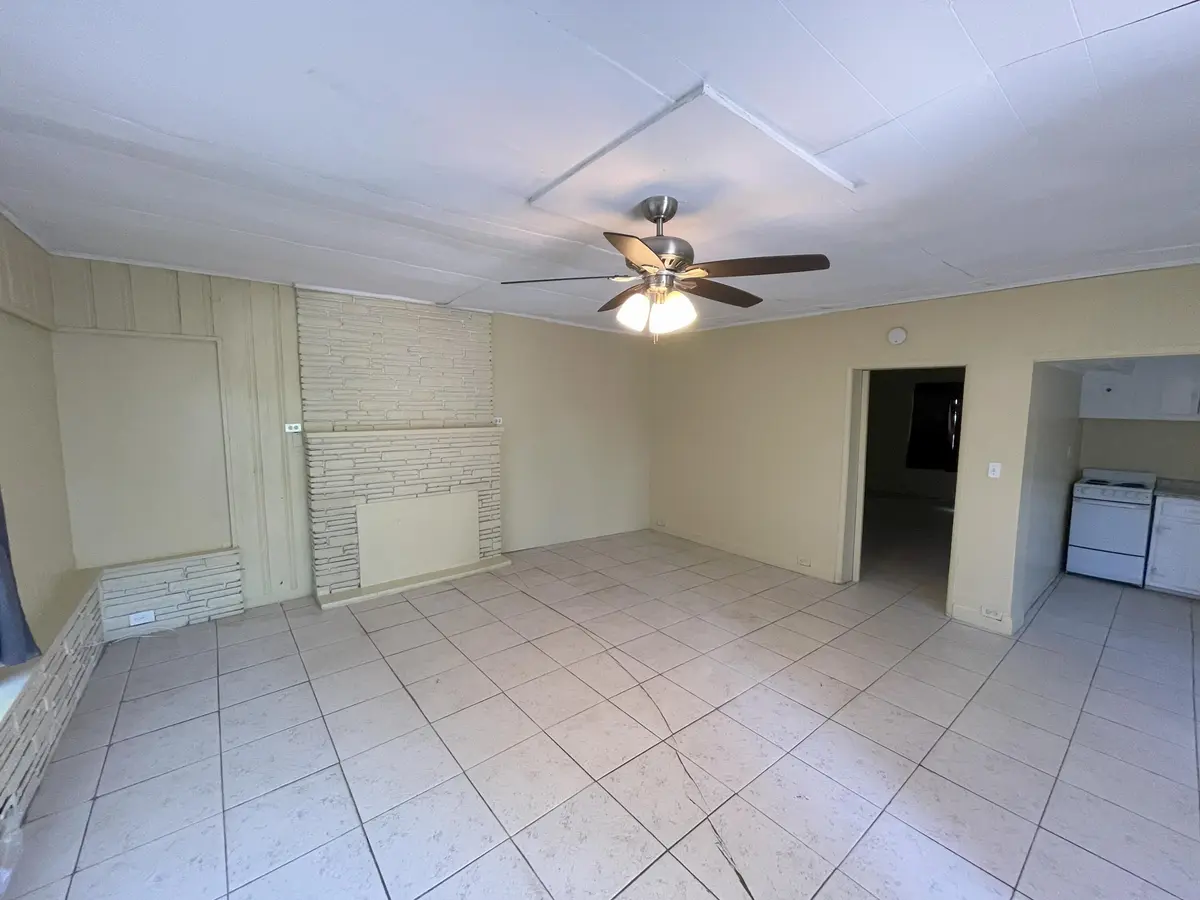 IMG_7644[1] at 224 SE 9th Court 1-4, Hallandale Beach