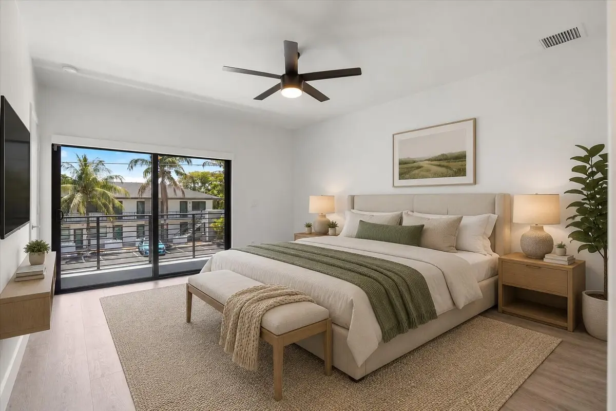 Virtually staged primary suite at 341 SW 16th Court, Fort Lauderdale