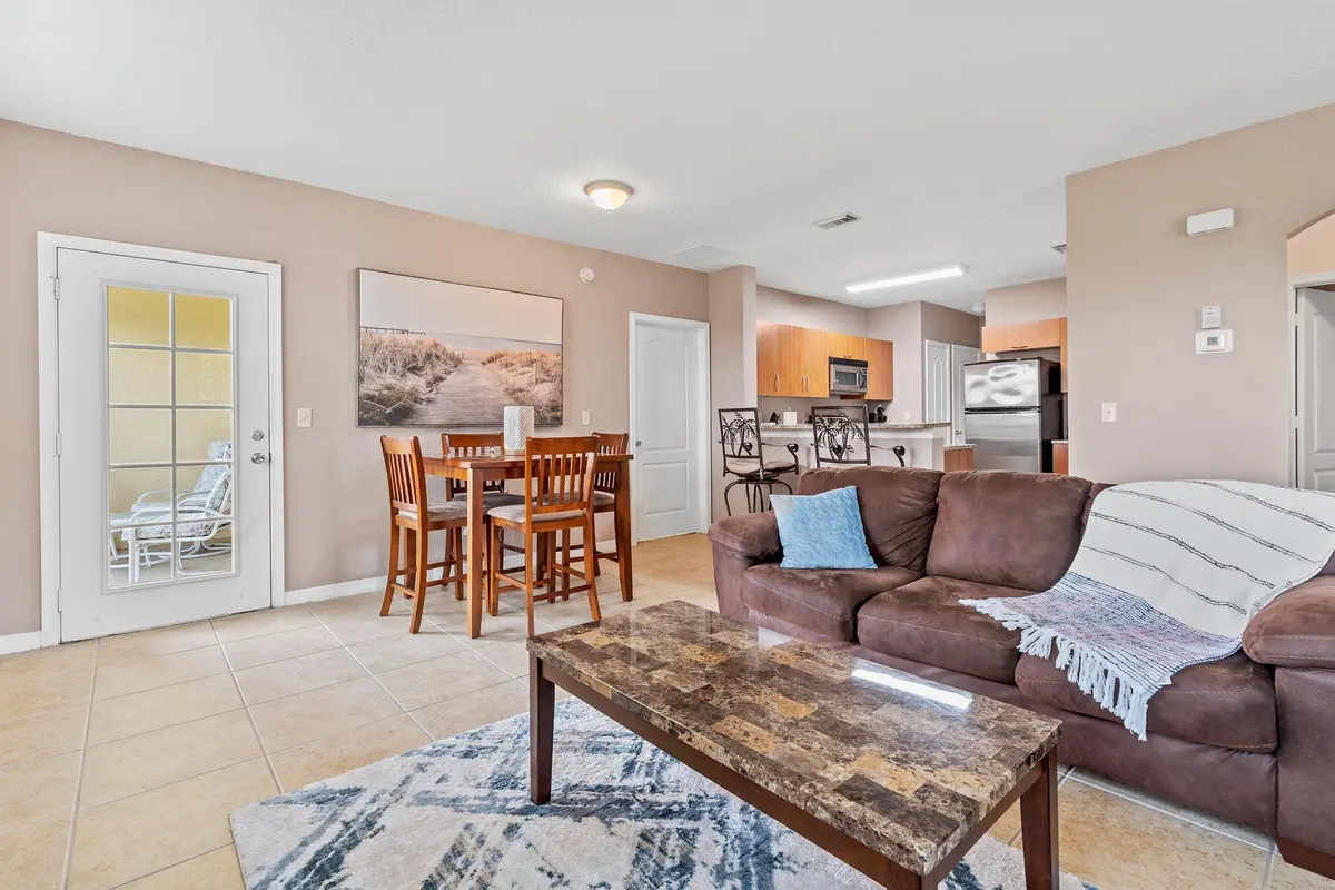 Condo 7 at 152 SW Peacock Boulevard 27-203, Port St. Lucie