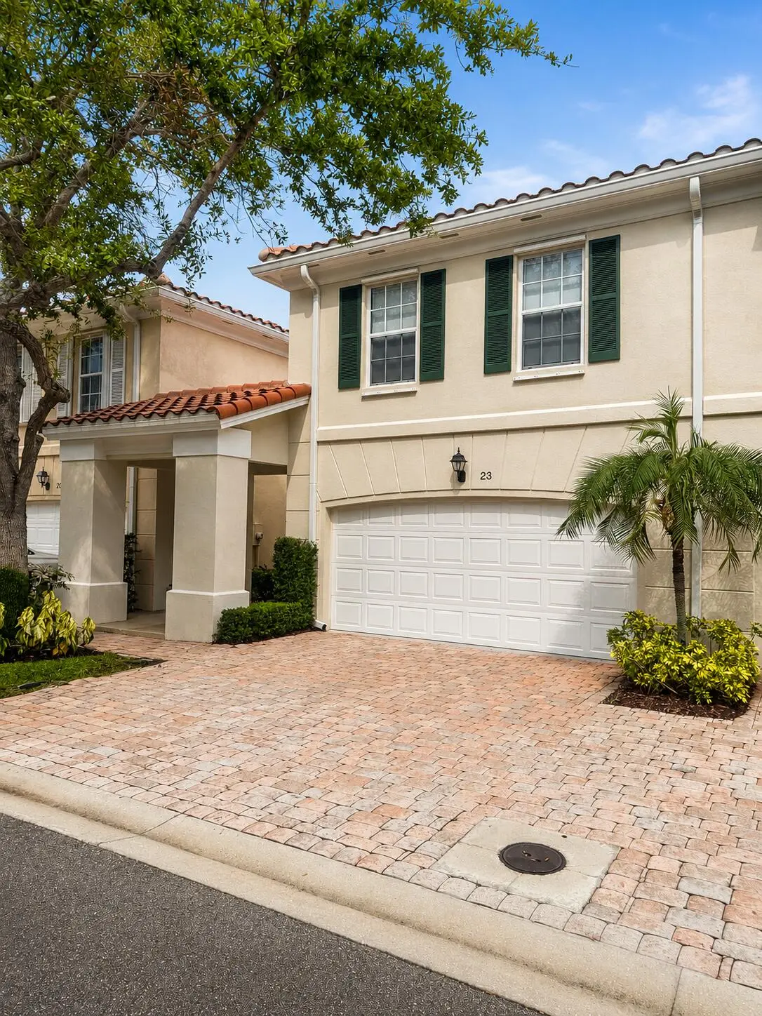 Exterior at 23 Live Oak Circle, Tequesta