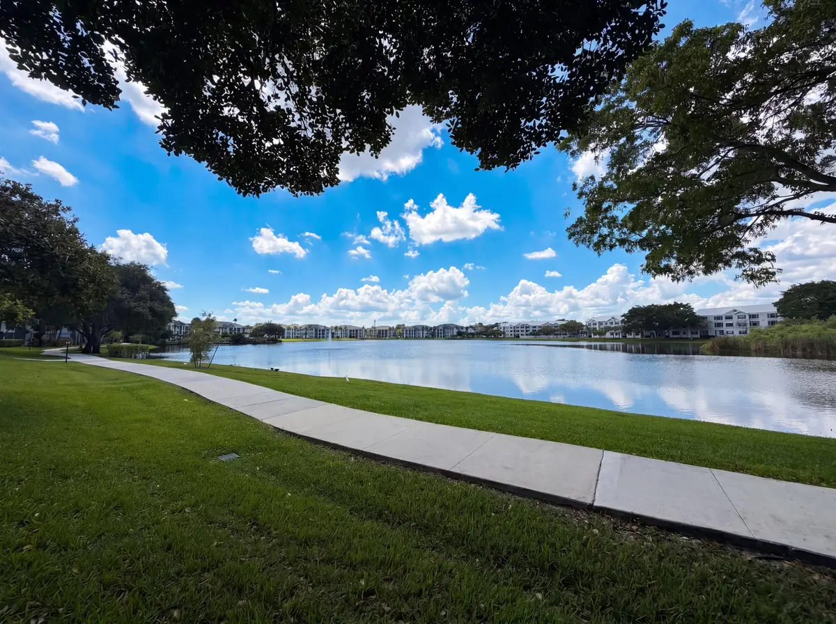listing_4 at 2737 S Oakland Forest Drive 202, Oakland Park