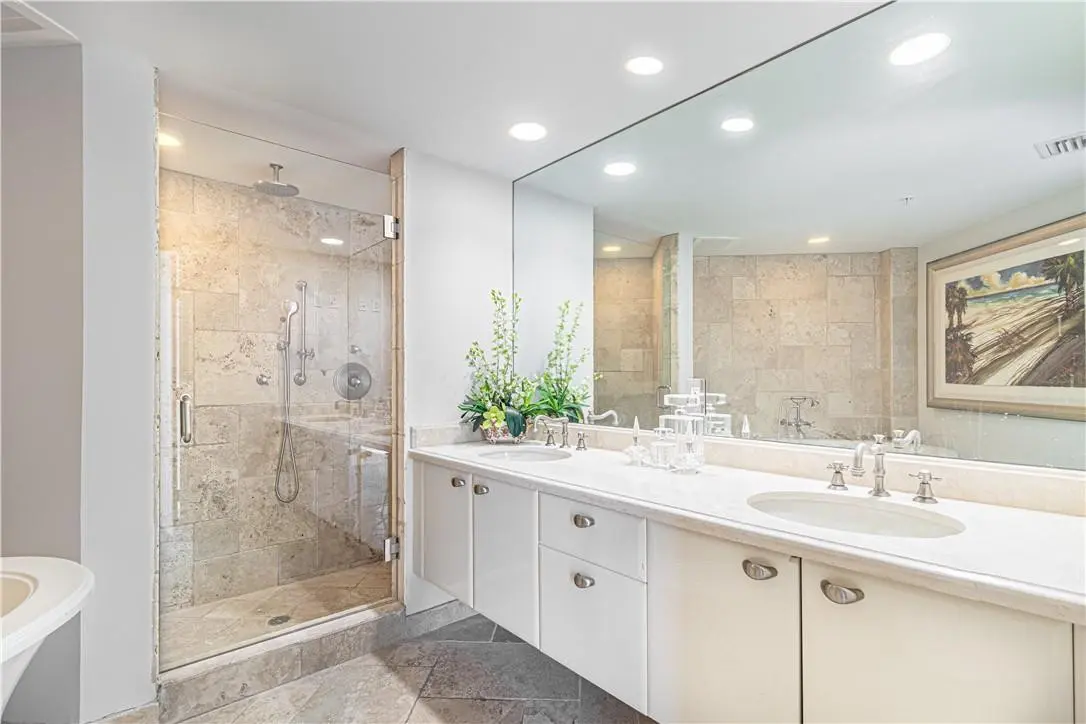 Photo 4 at 333 Las Olas Way 2608, Fort Lauderdale