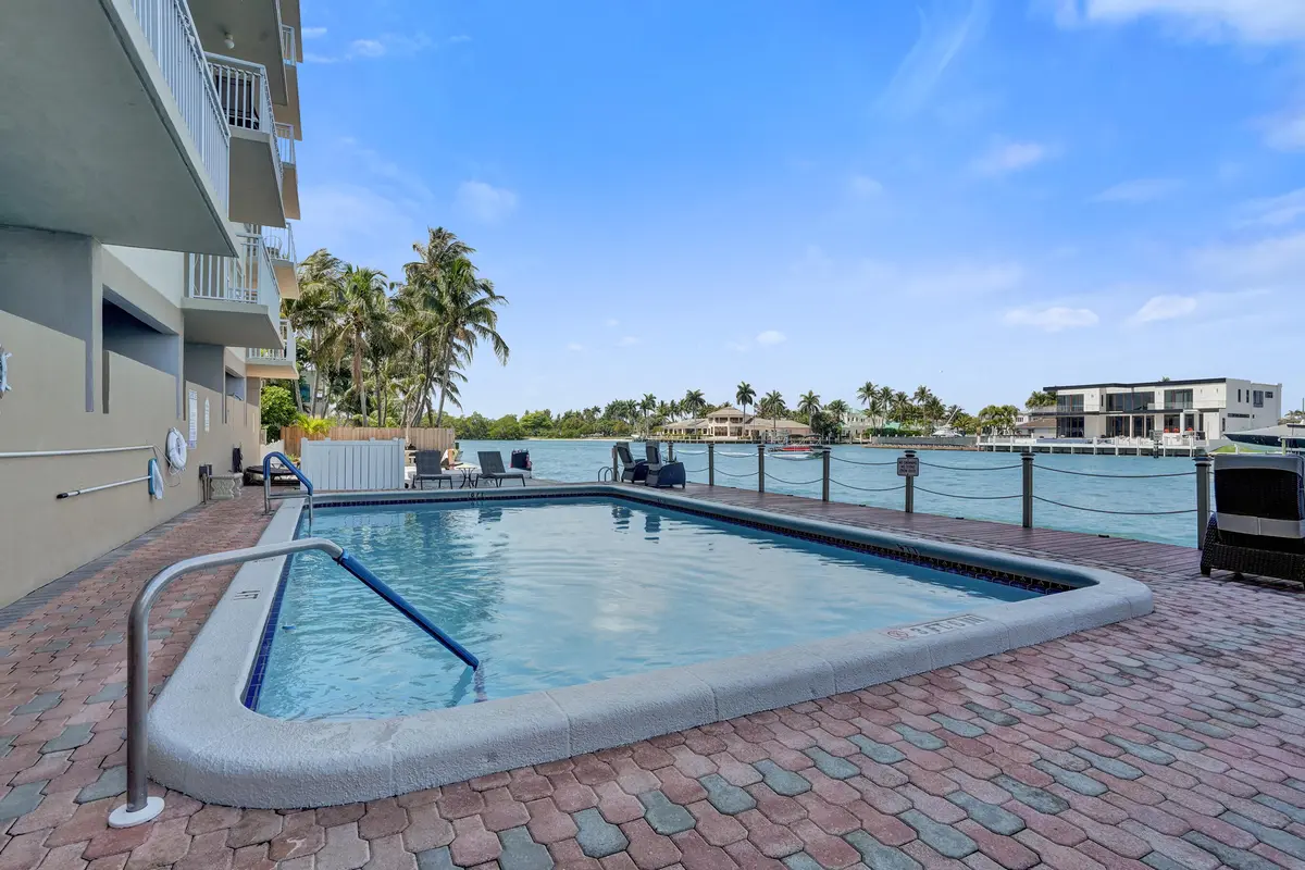 DSC03948 at 2611 N Riverside Drive 604, Pompano Beach