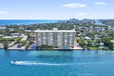 2611 N Riverside Drive 604, Pompano Beach – Condominium for sale