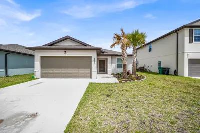 5082 Armina Place, Fort Pierce – Single Family Residence for rent