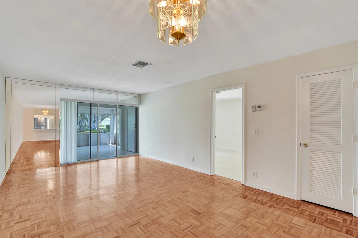 DSC02138 at 2521 Juniper Drive 11-b, Delray Beach