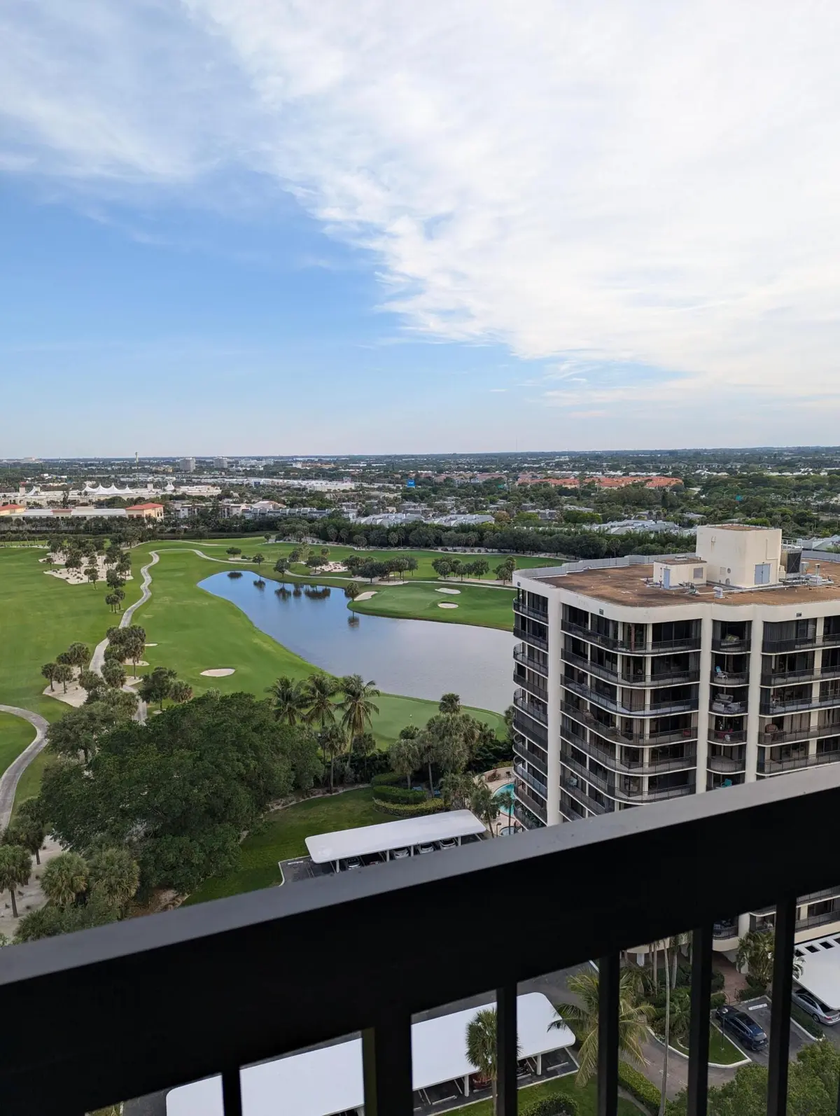 beyc69fbfbbb4df96 at 2425 Presidential Way 1905, West Palm Beach