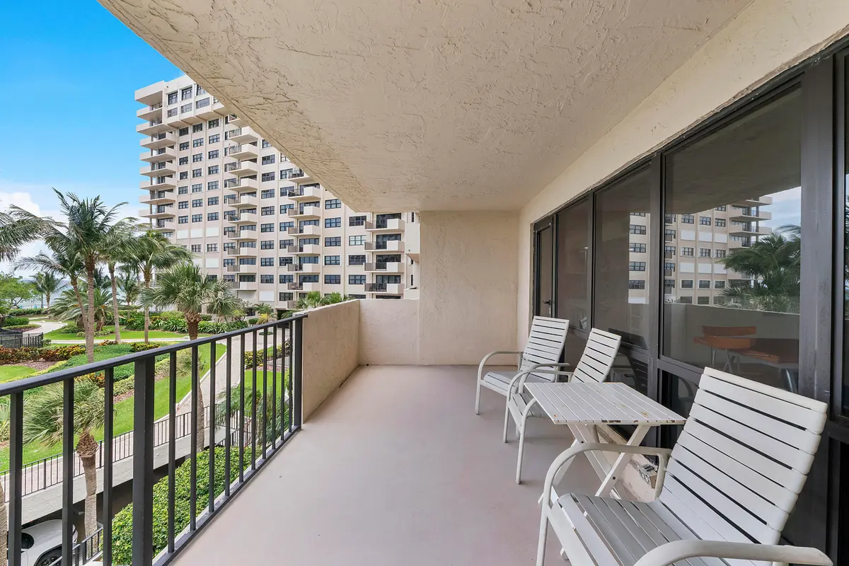 view 2 at 4900 N Ocean Boulevard 416, Lauderdale-By-The-Sea