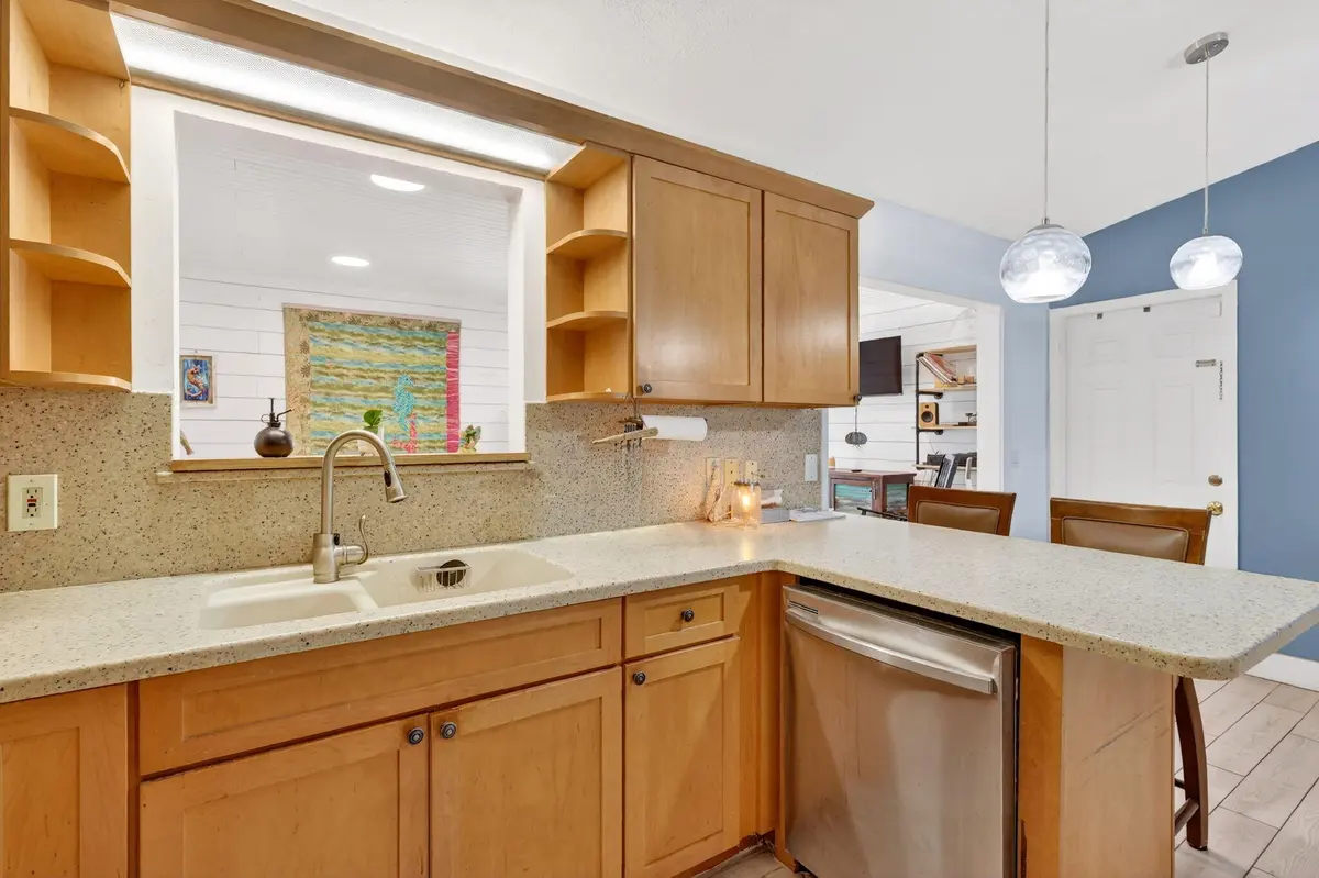23-web-or-mls-5P1A8003 at 8143 SE Woodland Road, Hobe Sound