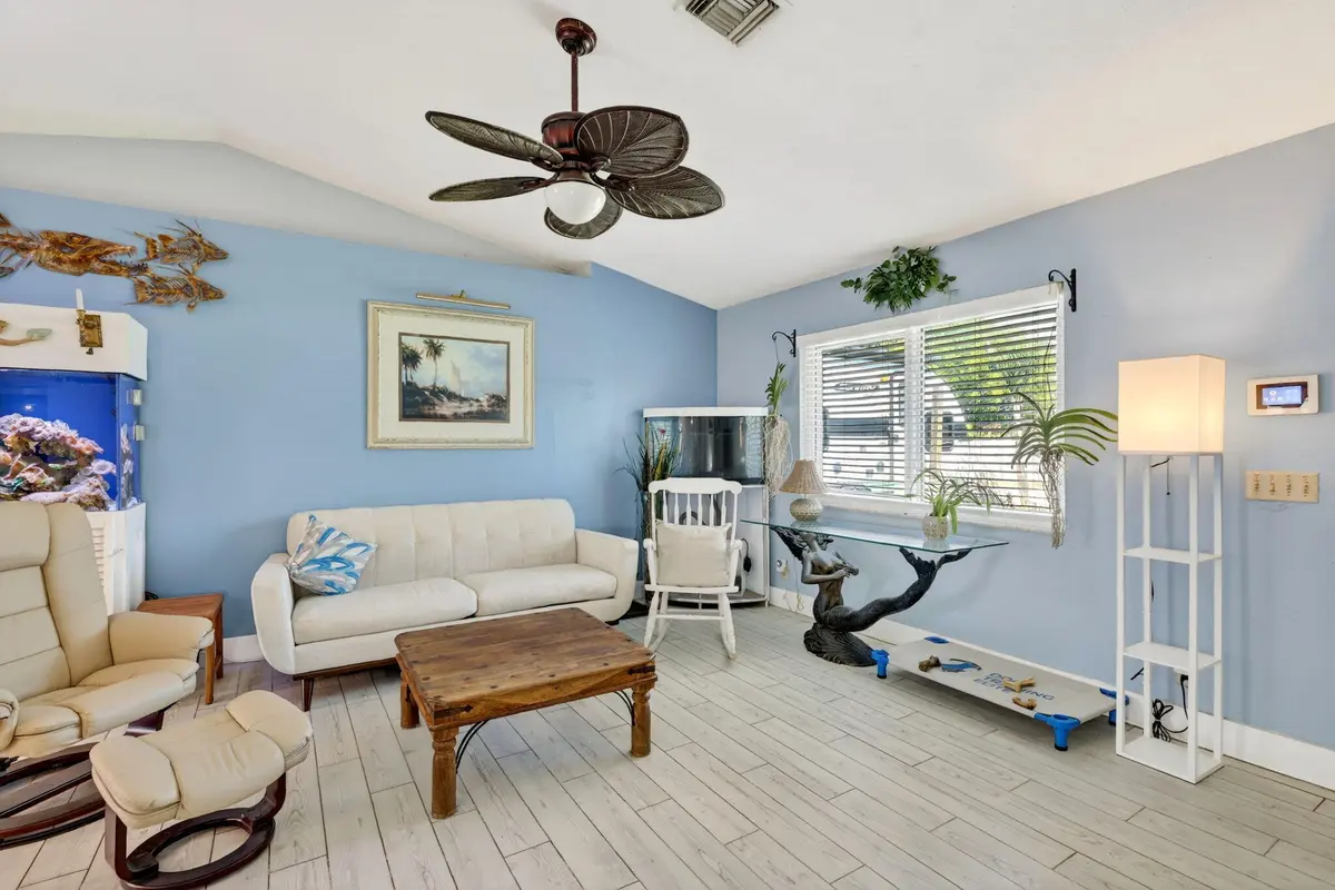 11-web-or-mls-5P1A8023 at 8143 SE Woodland Road, Hobe Sound