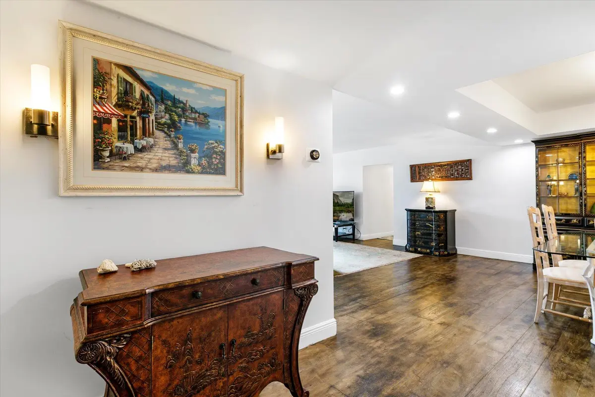 Entry Foyer at 2860 S Ocean Boulevard 214, Palm Beach