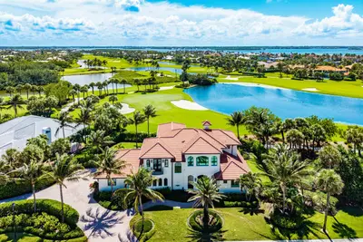 1884 SE Sailfish Point Boulevard, Stuart – sold