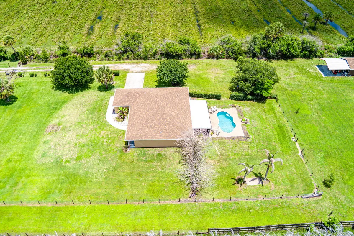 87-web-or-mls-3768-seminole-rd at 3768 Seminole Road, Fort Pierce