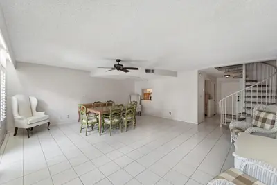 640 Tennis Club Drive 103, Fort Lauderdale – Condominium for sale