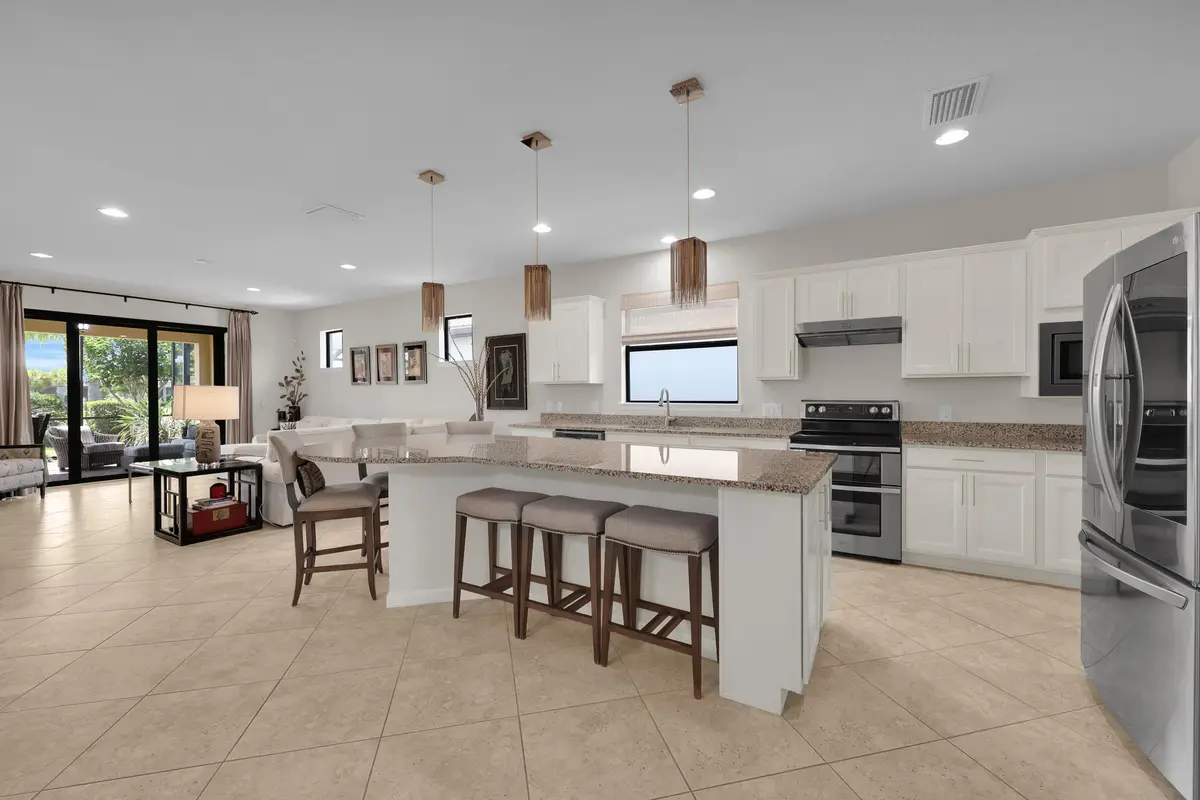 6_8p3a8340 at 5040 Pendelton Square, Vero Beach