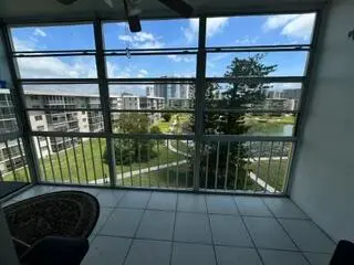 2903 Point East Drive K604, Aventura – Condominium for sale