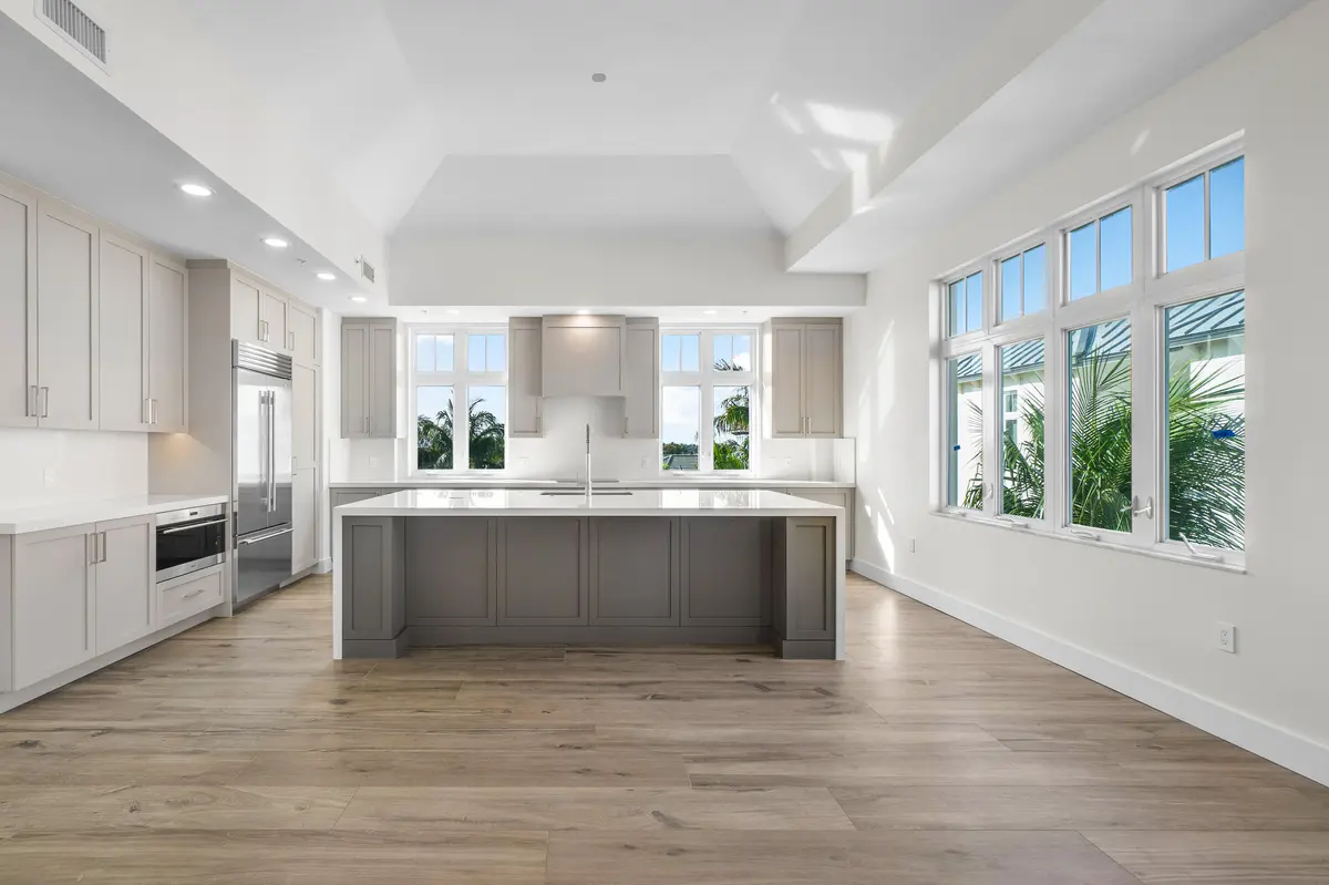 006-184LakeDrive-4301-PalmBeachShores-FL at 178 Lake Drive 4301, Palm Beach Shores